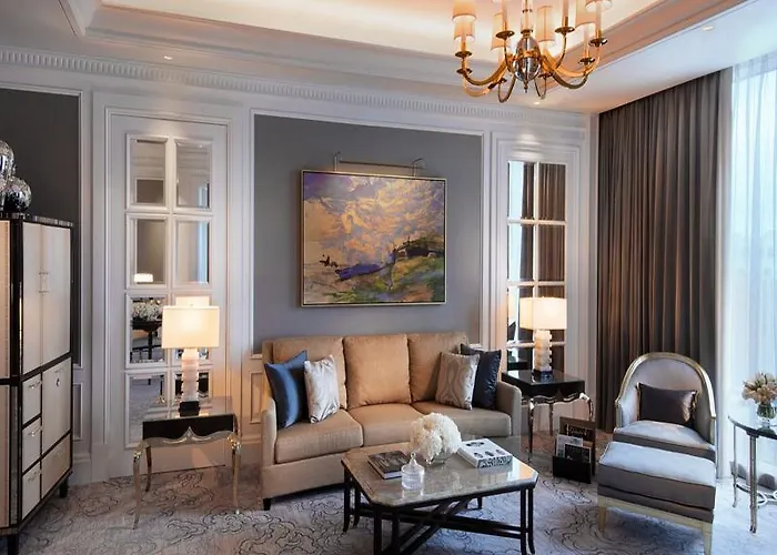 The Ritz-carlton, Hotel 5*
