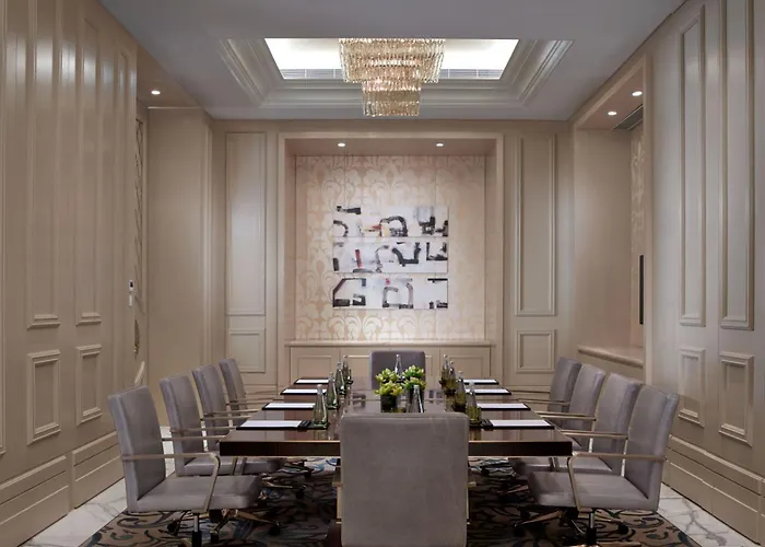 The Ritz-carlton, 5*