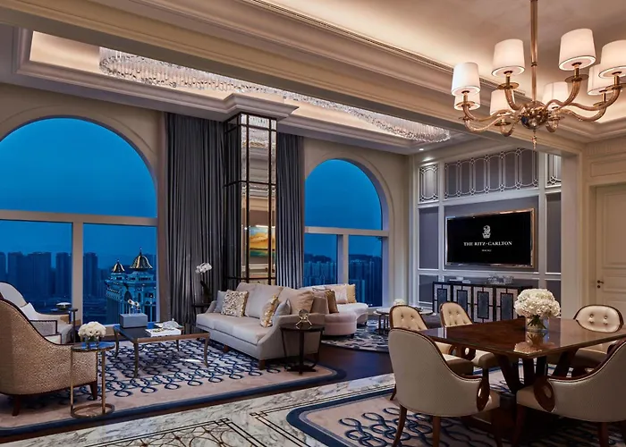 The Ritz-carlton, Hotel
