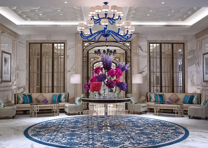 The Ritz-carlton, 5*