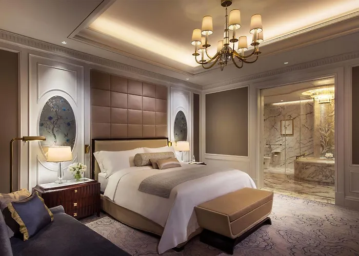 The Ritz-carlton, Hotel