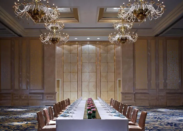 Hotel The Ritz-carlton,